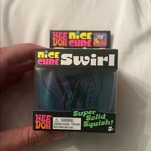 NeeDoh Nice Cube Swirl - Purple & Teal Squish
